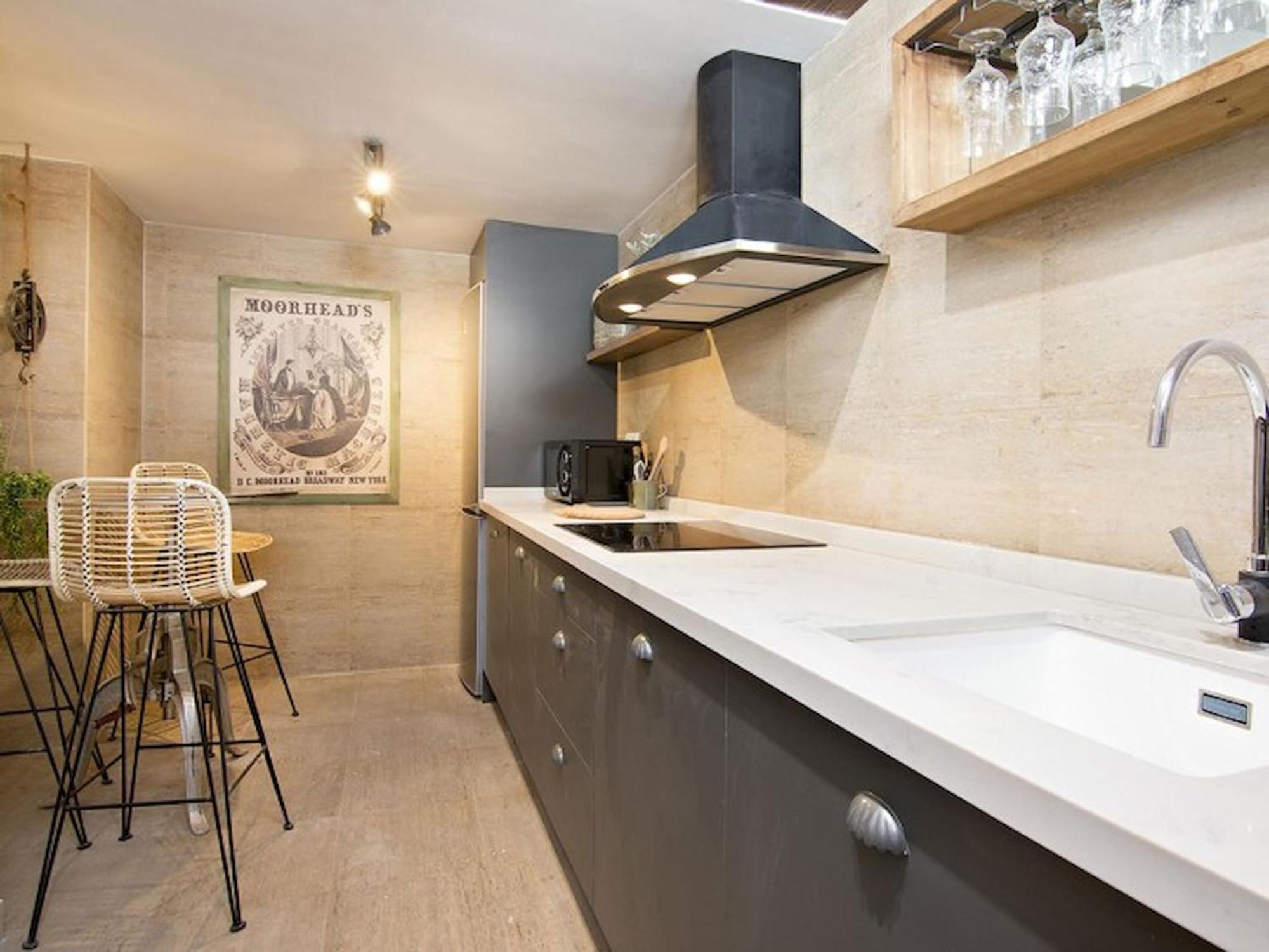 Chezmoihomes Cathedral Apartment Гранада Екстериор снимка